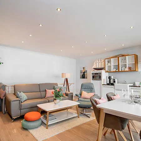 Paula Promenadendeck Apartman *